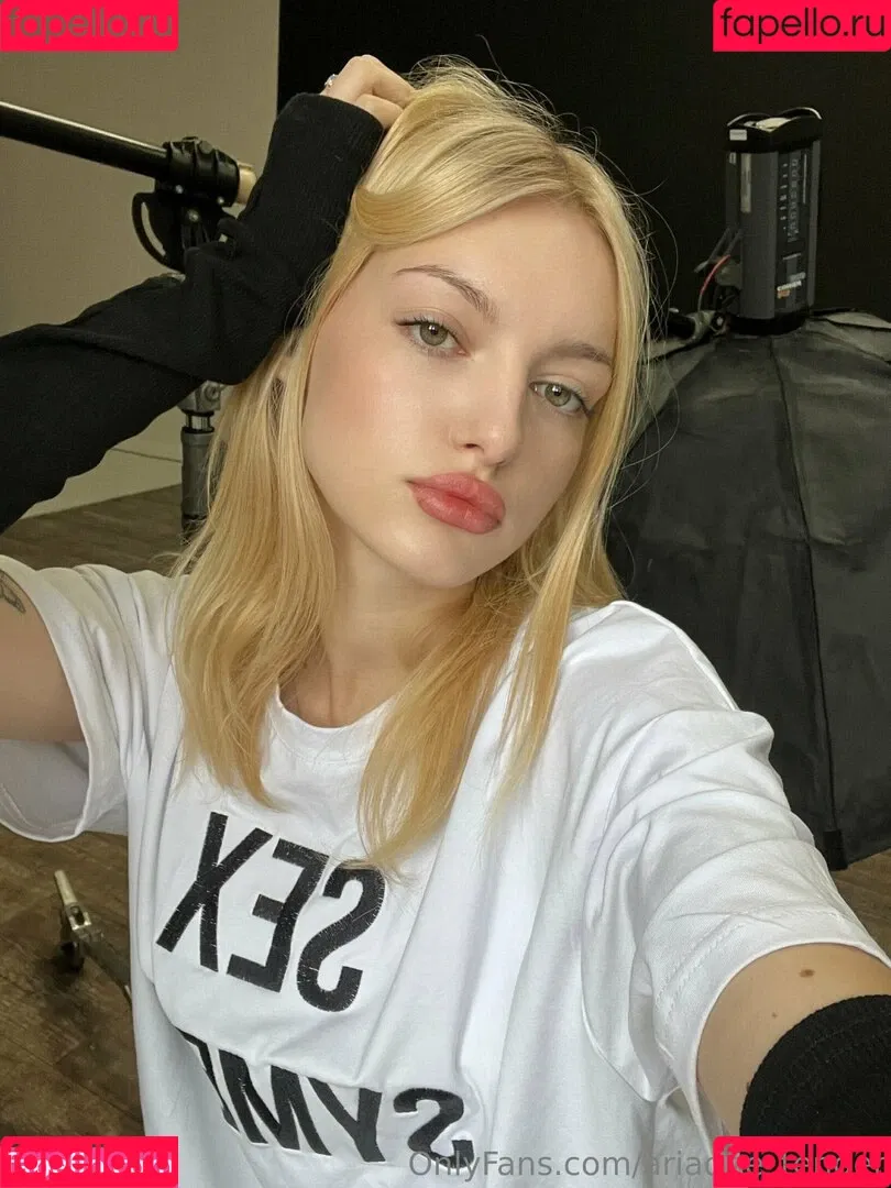 _tender0ni / ariadne_tender Onlyfans Photo Gallery 