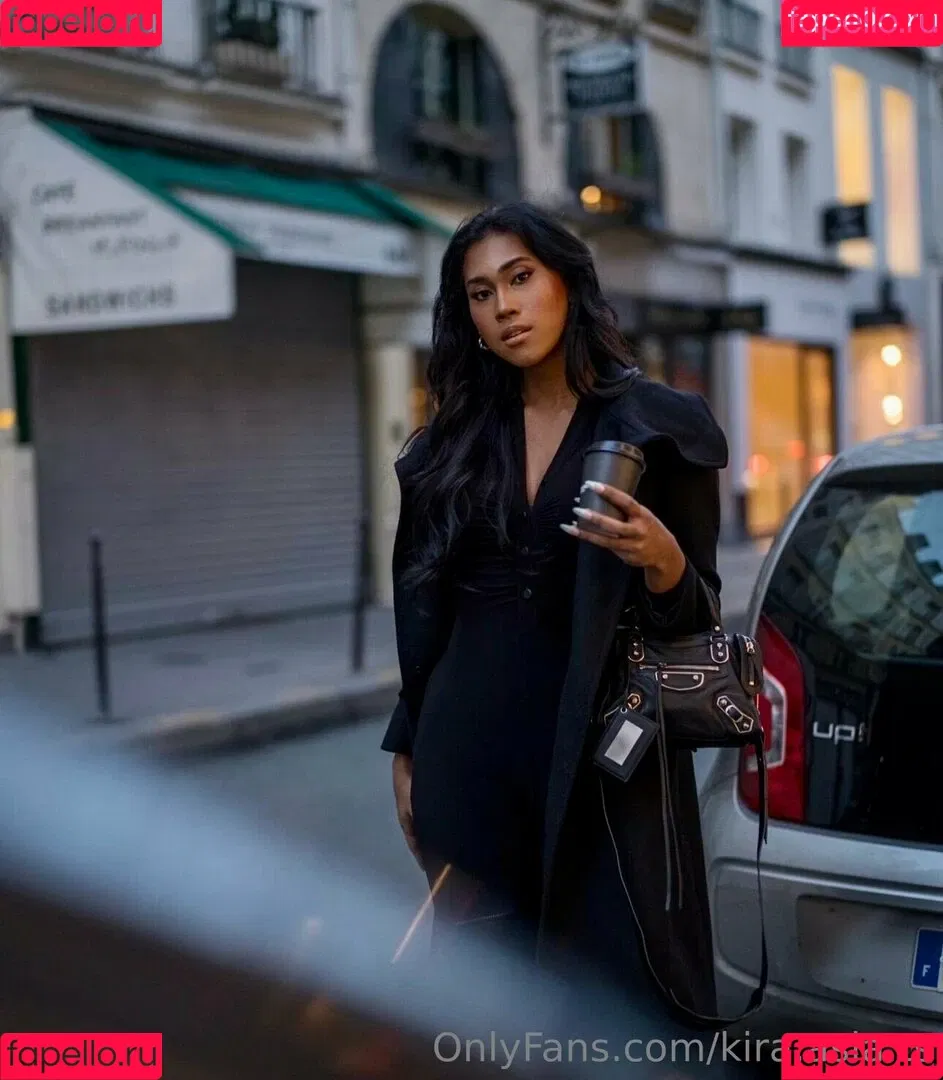 kira.asia.ts / kiranaroszie Onlyfans Photo Gallery 