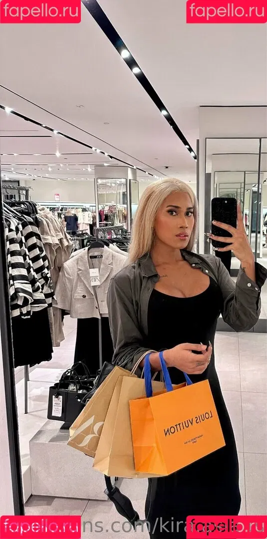 kira.asia.ts / kiranaroszie Onlyfans Photo Gallery 