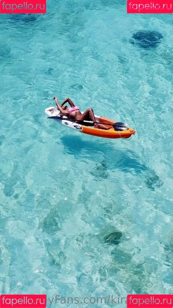 kira.asia.ts / kiranaroszie Onlyfans Photo Gallery 