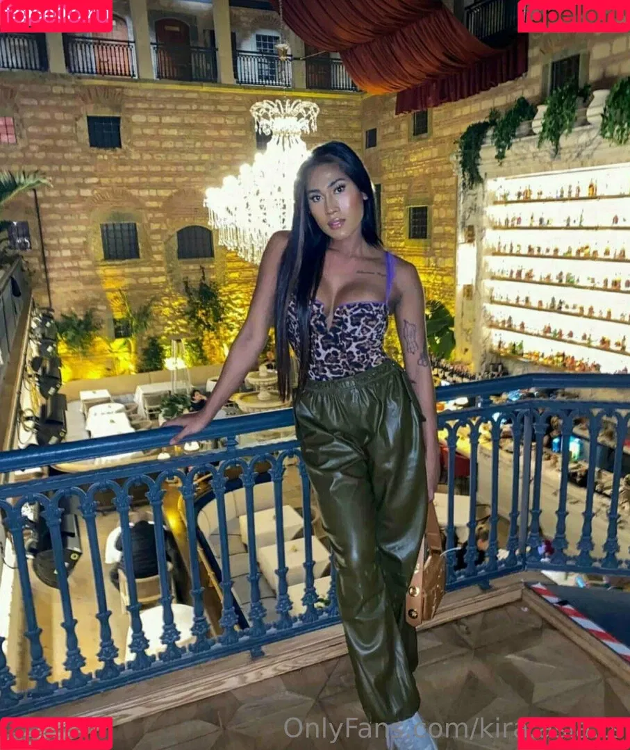 kira.asia.ts / kiranaroszie Onlyfans Photo Gallery 