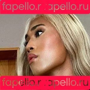 kira.asia.ts / kiranaroszie Onlyfans Photo Gallery 