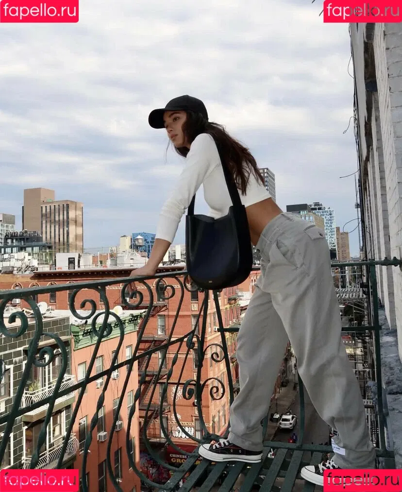 Yovanna Ventura / Yoventura / whoisyoventura Onlyfans Photo Gallery 