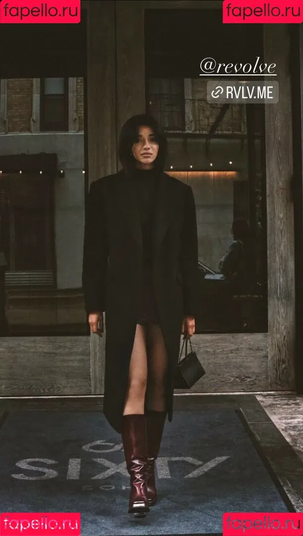 Yovanna Ventura / Yoventura / whoisyoventura Onlyfans Photo Gallery 