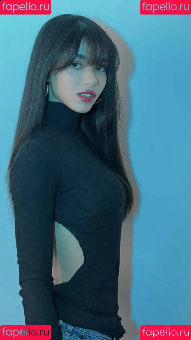 Yovanna Ventura / Yoventura / whoisyoventura Onlyfans Photo Gallery 