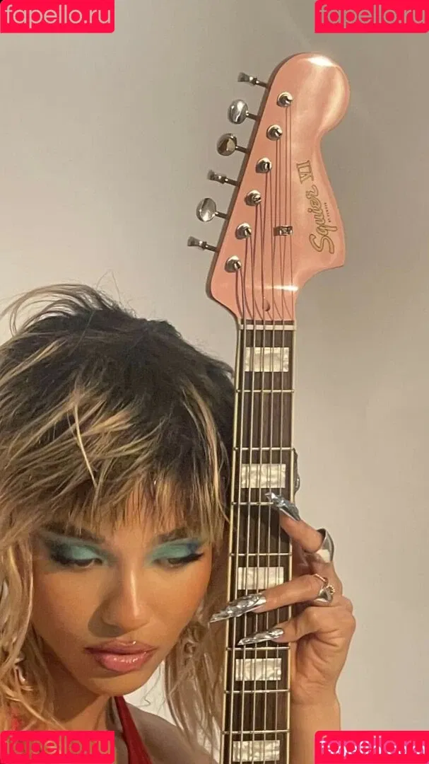 Yovanna Ventura / Yoventura / whoisyoventura Onlyfans Photo Gallery 