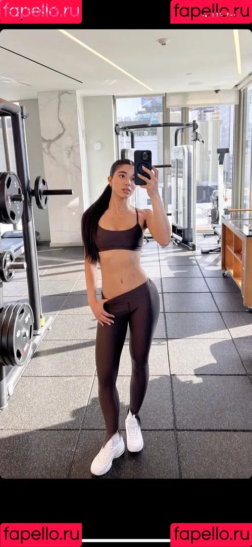 Yovanna Ventura / Yoventura / whoisyoventura Onlyfans Photo Gallery 