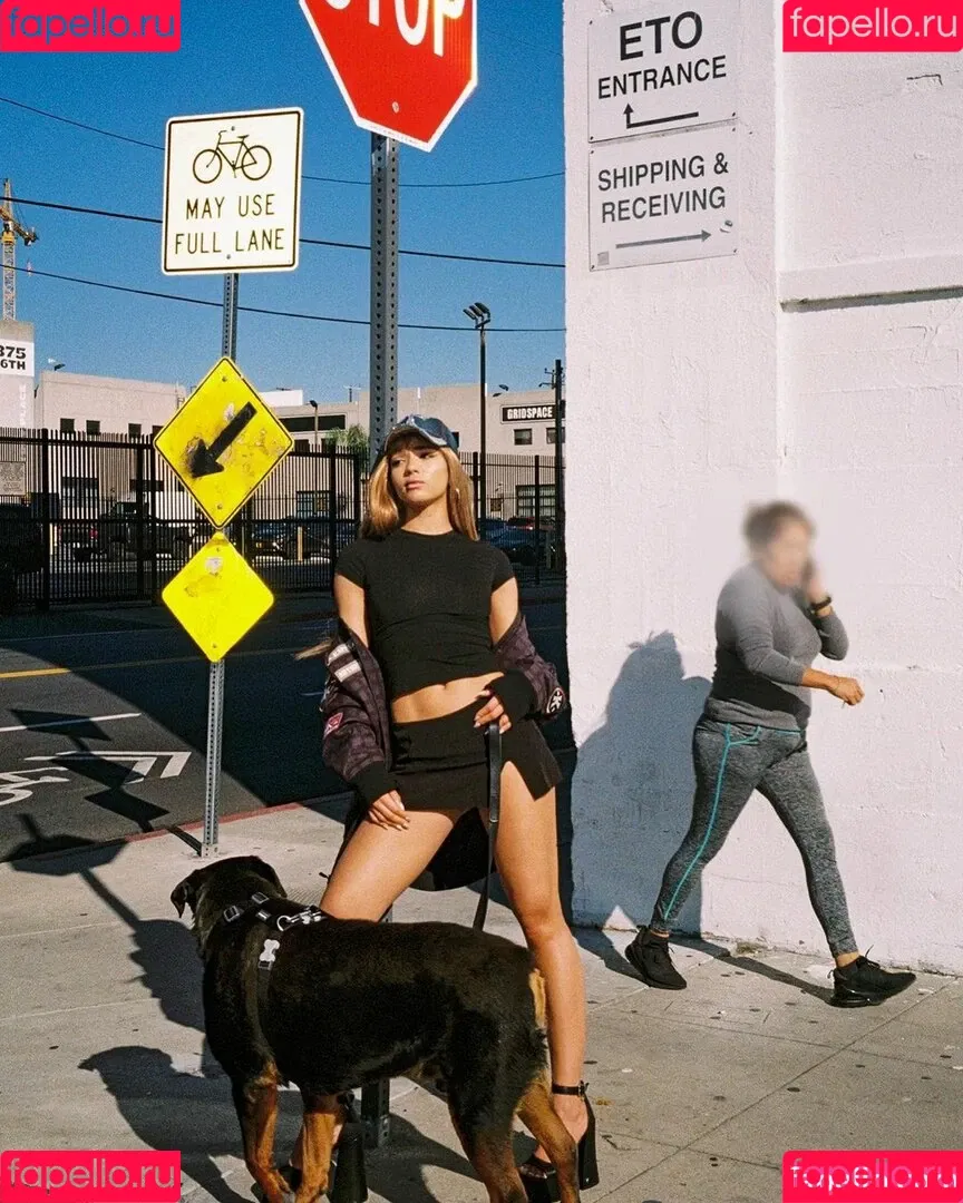 Yovanna Ventura / Yoventura / whoisyoventura Onlyfans Photo Gallery 