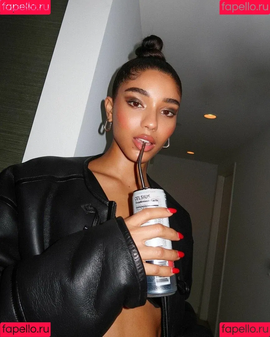 Yovanna Ventura / Yoventura / whoisyoventura Onlyfans Photo Gallery 