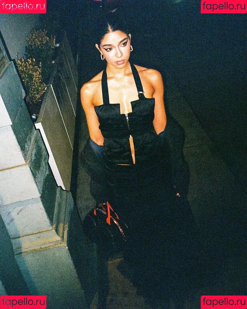 Yovanna Ventura / Yoventura / whoisyoventura Onlyfans Photo Gallery 