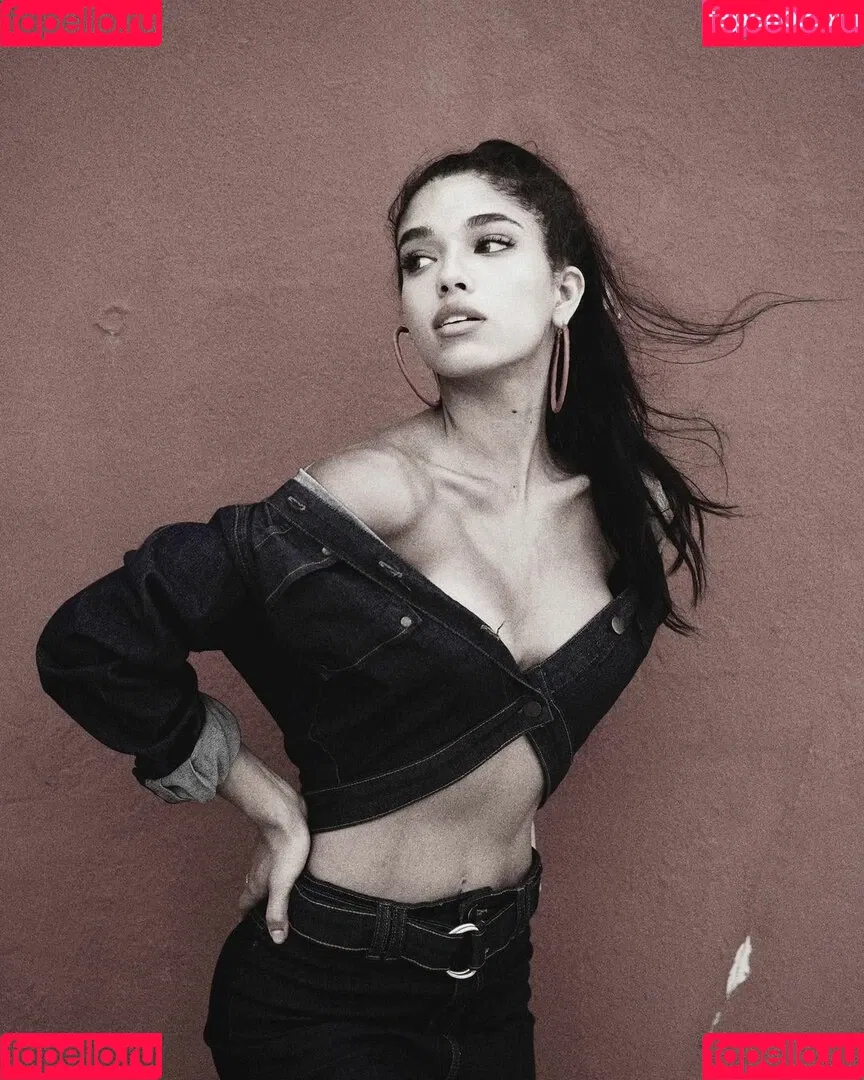 Yovanna Ventura / Yoventura / whoisyoventura Onlyfans Photo Gallery 