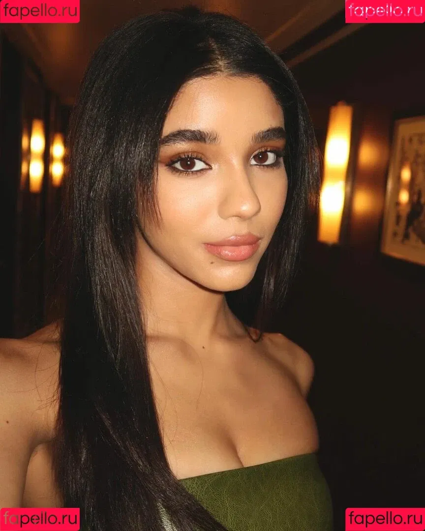 Yovanna Ventura / Yoventura / whoisyoventura Onlyfans Photo Gallery 