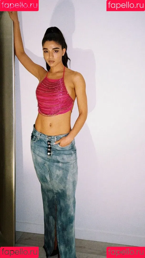 Yovanna Ventura / Yoventura / whoisyoventura Onlyfans Photo Gallery 