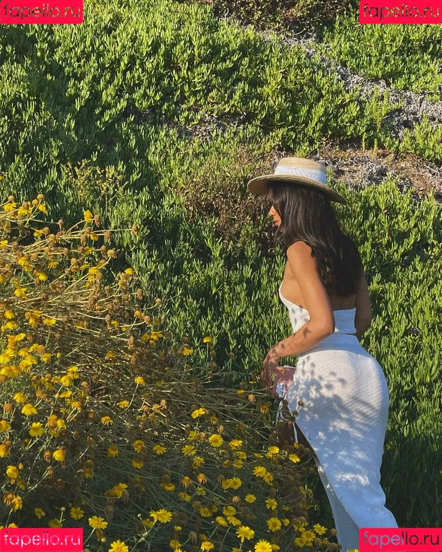 Yovanna Ventura / Yoventura / whoisyoventura Onlyfans Photo Gallery 