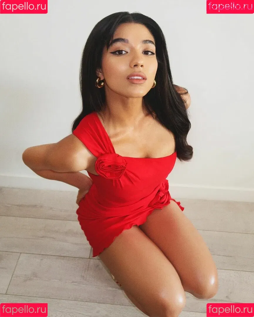 Yovanna Ventura / Yoventura / whoisyoventura Onlyfans Photo Gallery 