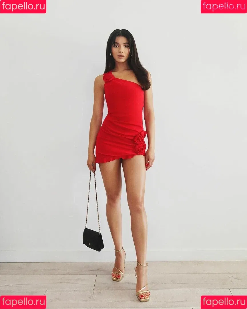 Yovanna Ventura / Yoventura / whoisyoventura Onlyfans Photo Gallery 