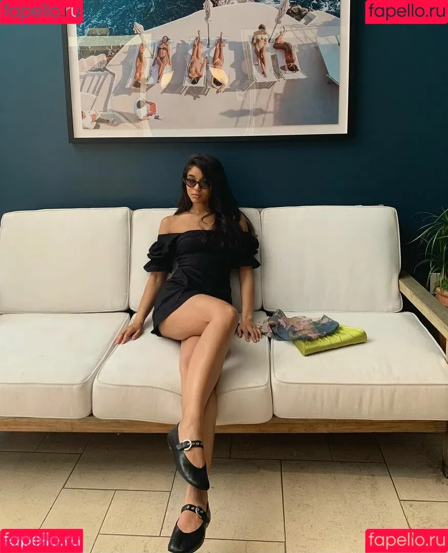 Yovanna Ventura / Yoventura / whoisyoventura Onlyfans Photo Gallery 