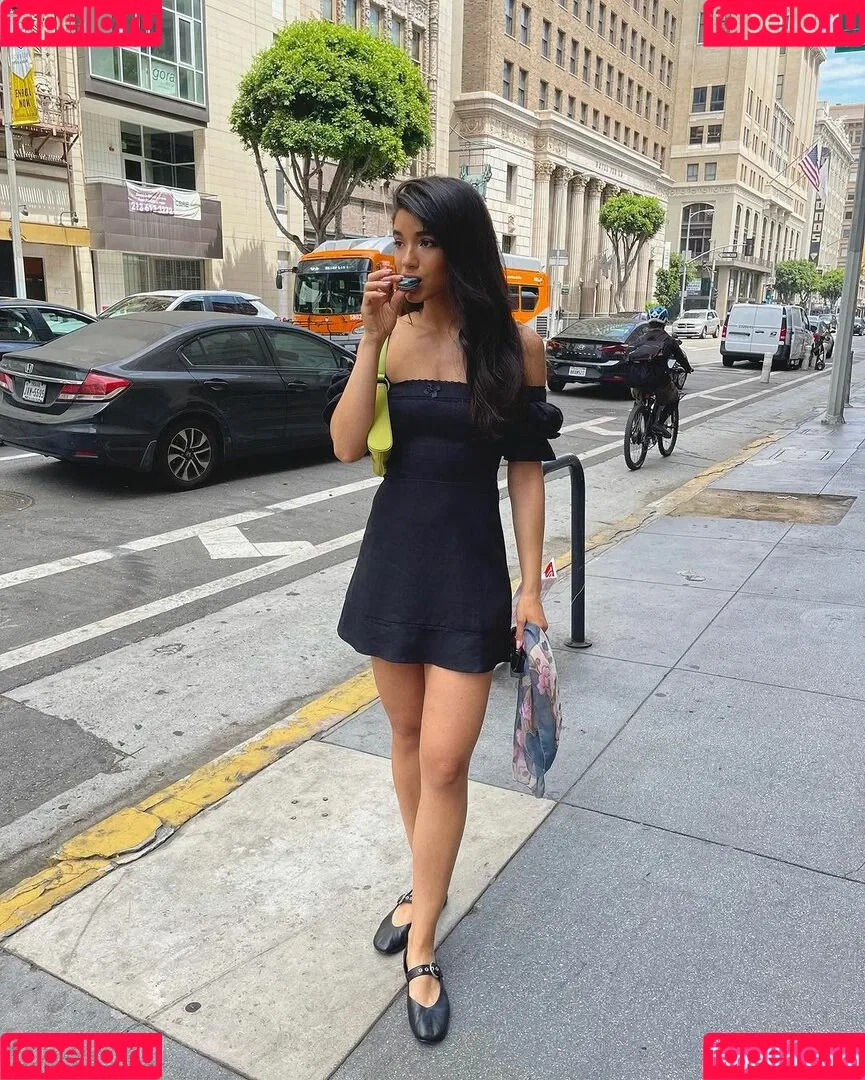 Yovanna Ventura / Yoventura / whoisyoventura Onlyfans Photo Gallery 