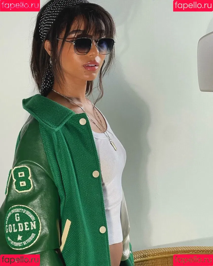 Yovanna Ventura / Yoventura / whoisyoventura Onlyfans Photo Gallery 