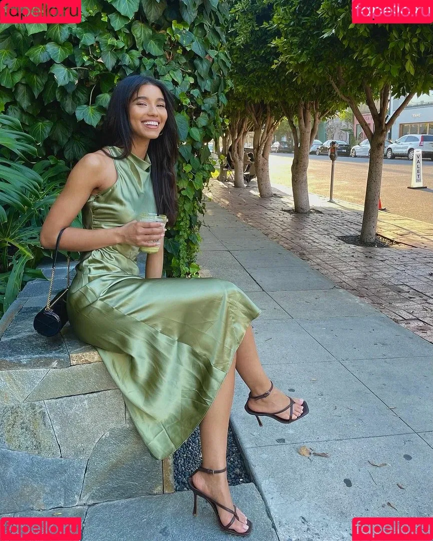 Yovanna Ventura / Yoventura / whoisyoventura Onlyfans Photo Gallery 