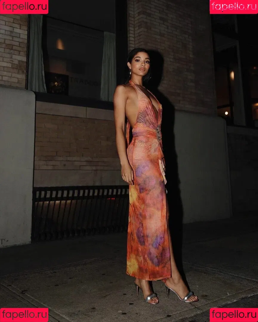 Yovanna Ventura / Yoventura / whoisyoventura Onlyfans Photo Gallery 