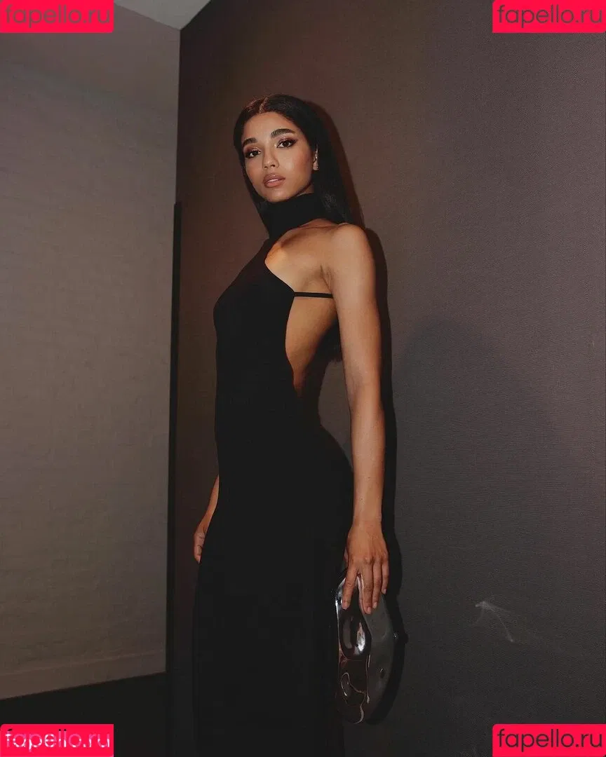 Yovanna Ventura / Yoventura / whoisyoventura Onlyfans Photo Gallery 