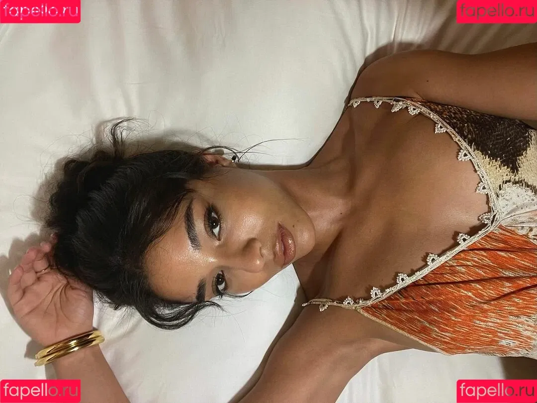 Yovanna Ventura / Yoventura / whoisyoventura Onlyfans Photo Gallery 