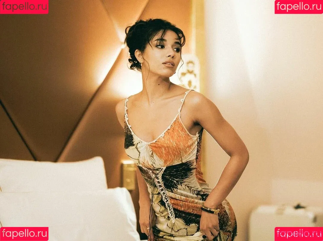 Yovanna Ventura / Yoventura / whoisyoventura Onlyfans Photo Gallery 