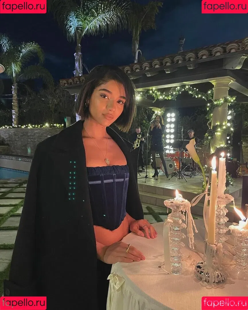 Yovanna Ventura / Yoventura / whoisyoventura Onlyfans Photo Gallery 