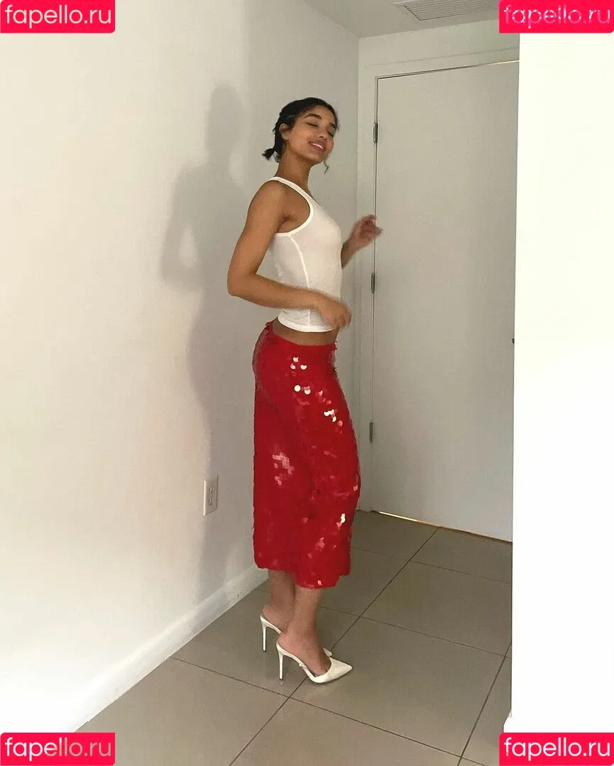 Yovanna Ventura / Yoventura / whoisyoventura Onlyfans Photo Gallery 