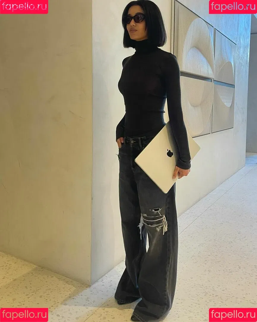 Yovanna Ventura / Yoventura / whoisyoventura Onlyfans Photo Gallery 