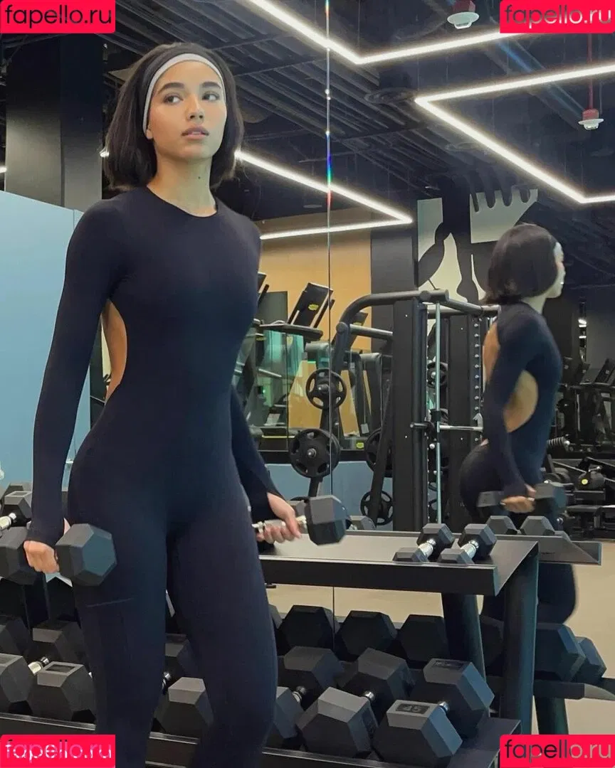 Yovanna Ventura / Yoventura / whoisyoventura Onlyfans Photo Gallery 