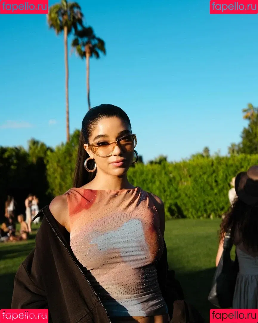 Yovanna Ventura / Yoventura / whoisyoventura Onlyfans Photo Gallery 