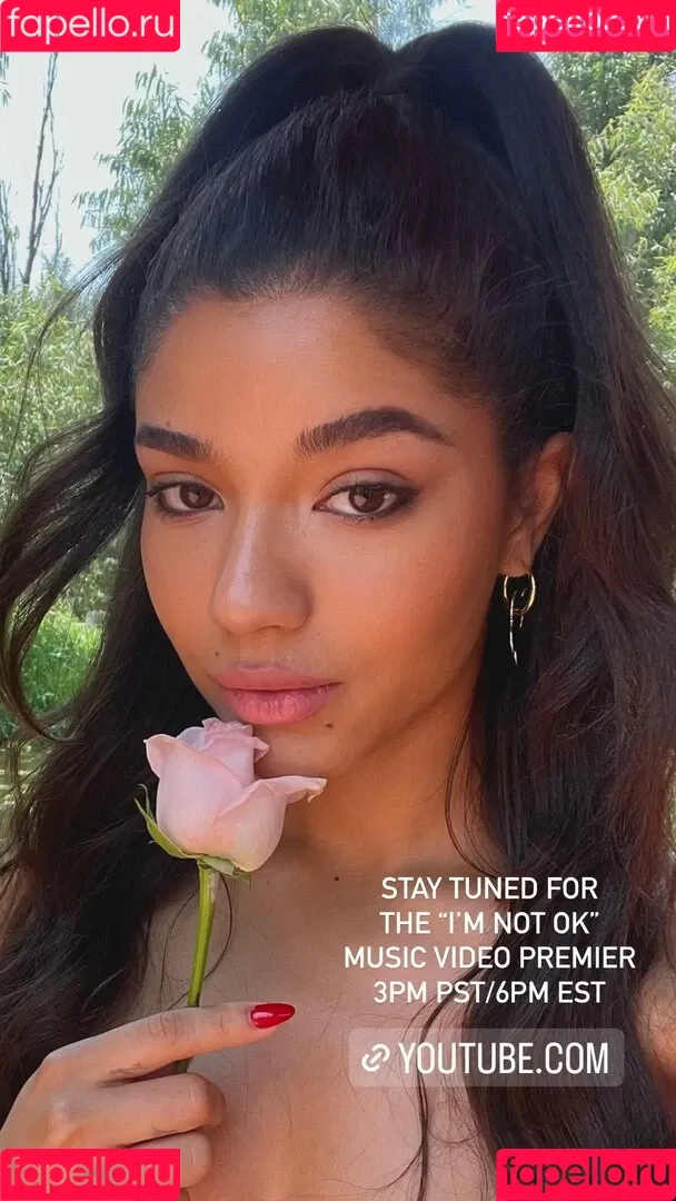 Yovanna Ventura / Yoventura / whoisyoventura Onlyfans Photo Gallery 