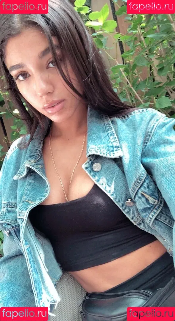 Yovanna Ventura / Yoventura / whoisyoventura Onlyfans Photo Gallery 