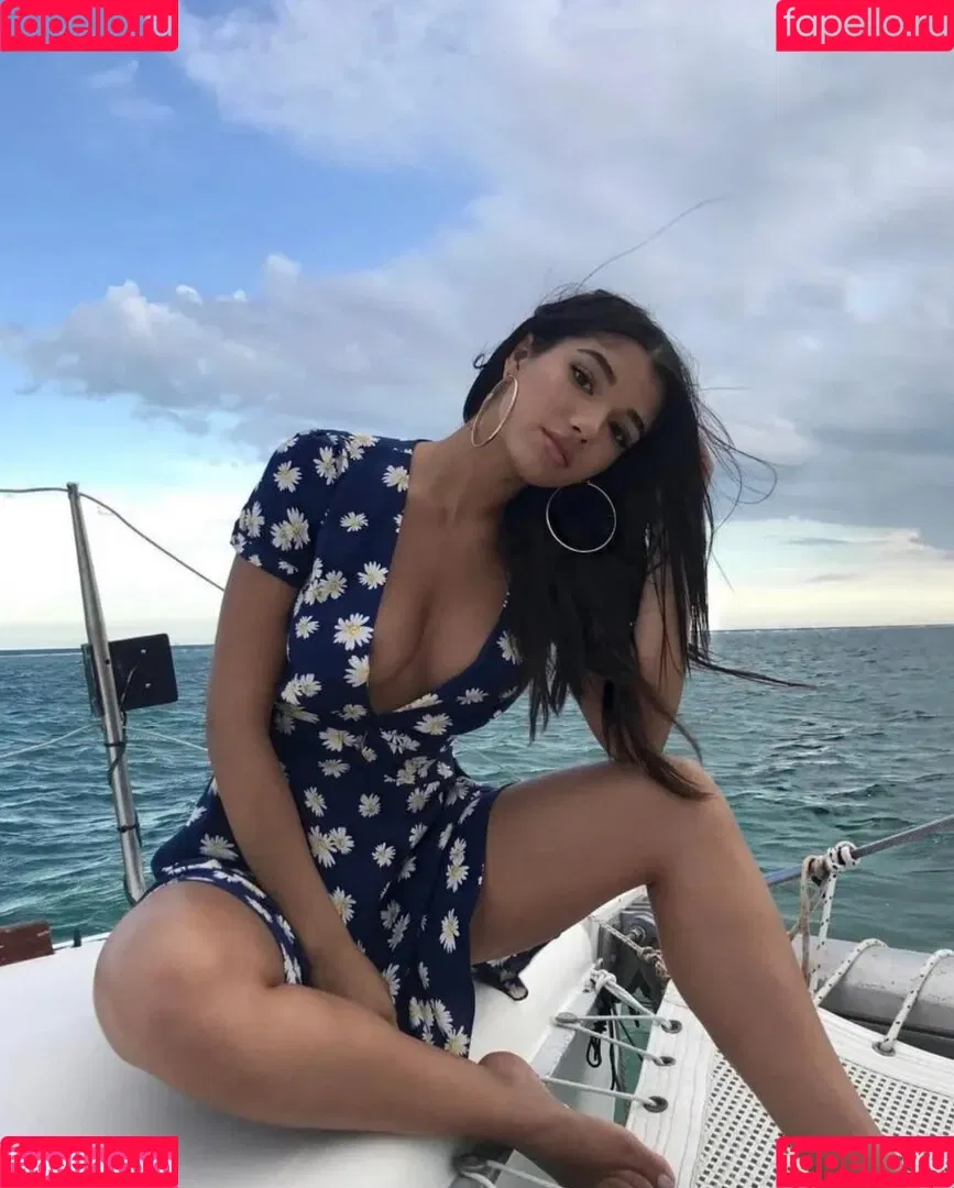 Yovanna Ventura / Yoventura / whoisyoventura Onlyfans Photo Gallery 