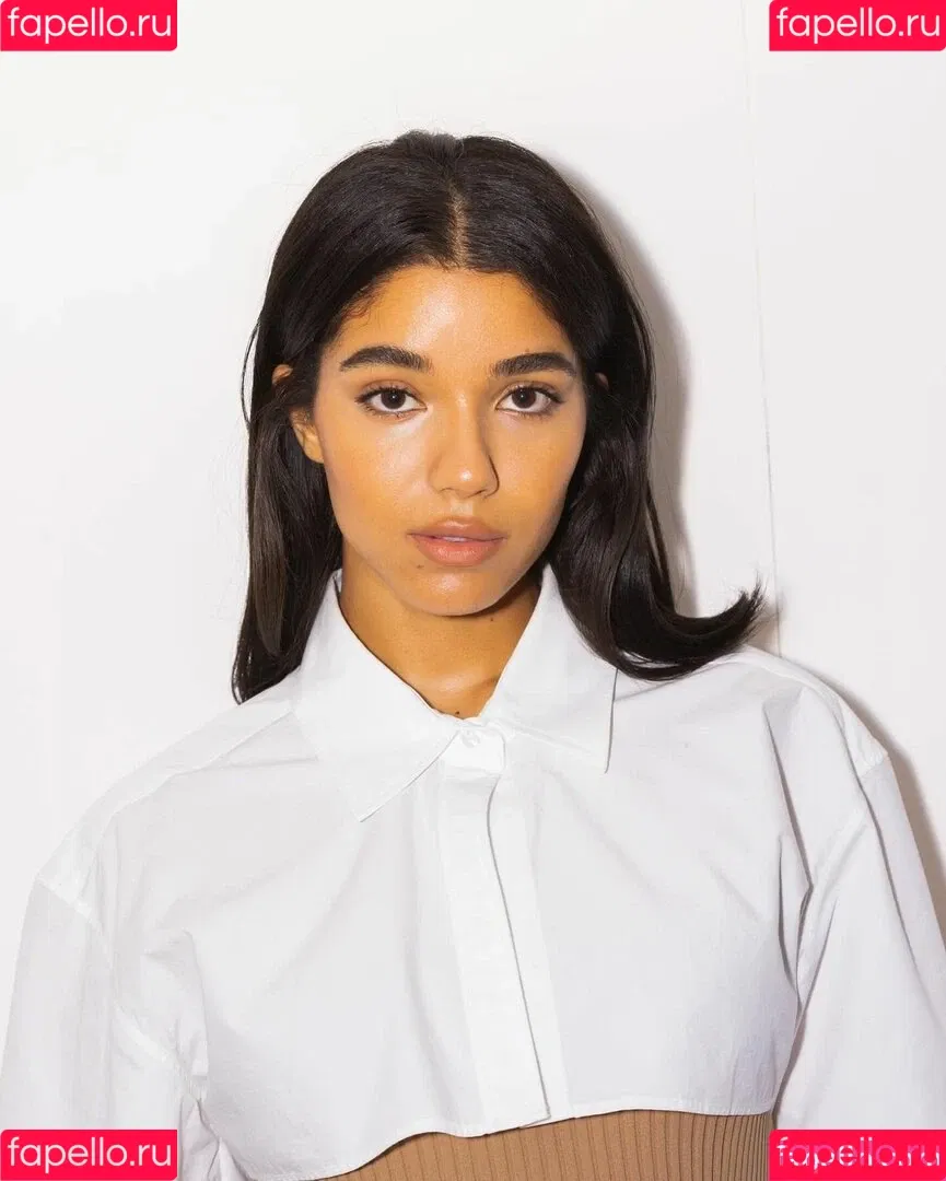 Yovanna Ventura / Yoventura / whoisyoventura Onlyfans Photo Gallery 