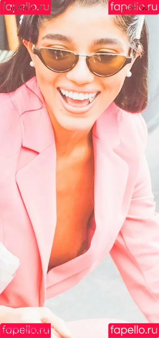 Yovanna Ventura / Yoventura / whoisyoventura Onlyfans Photo Gallery 