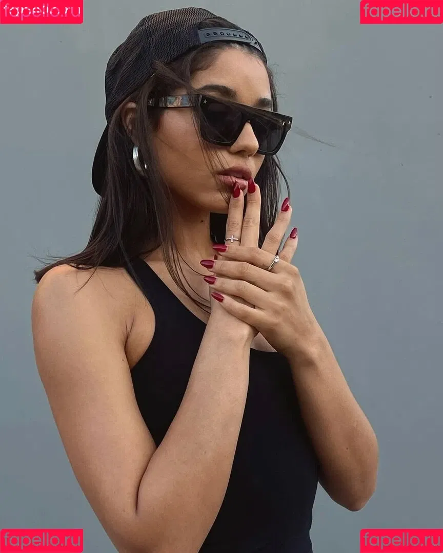 Yovanna Ventura / Yoventura / whoisyoventura Onlyfans Photo Gallery 