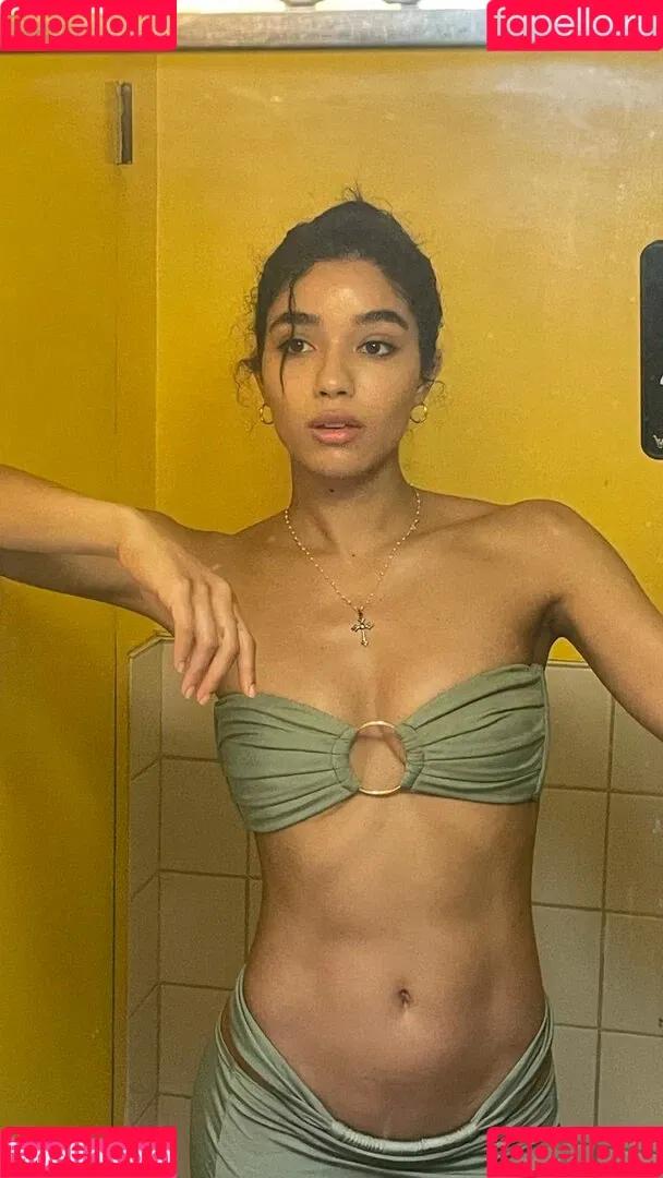 Yovanna Ventura / Yoventura / whoisyoventura Onlyfans Photo Gallery 