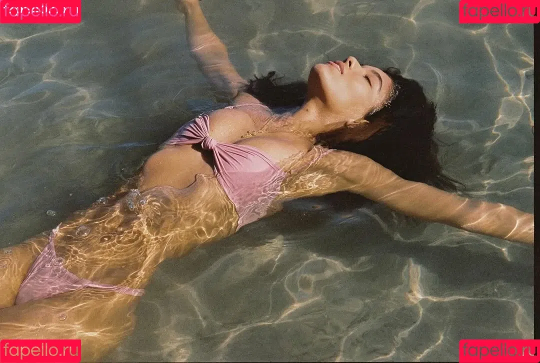 Yovanna Ventura / Yoventura / whoisyoventura Onlyfans Photo Gallery 