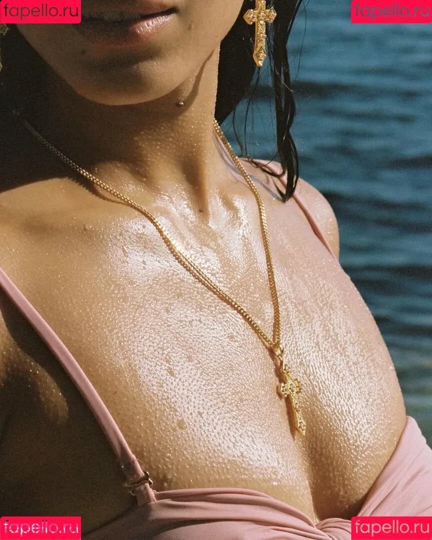 Yovanna Ventura / Yoventura / whoisyoventura Onlyfans Photo Gallery 