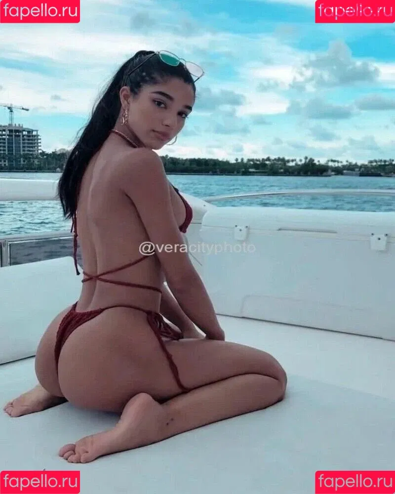 Yovanna Ventura / Yoventura / whoisyoventura Onlyfans Photo Gallery 