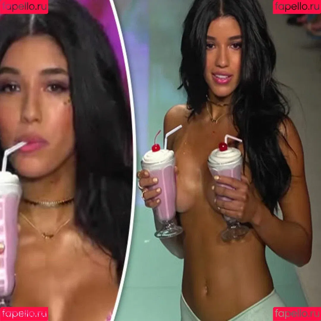 Yovanna Ventura / Yoventura / whoisyoventura Onlyfans Photo Gallery 