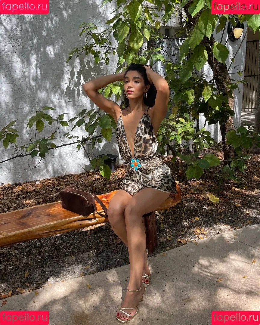 Yovanna Ventura / Yoventura / whoisyoventura Onlyfans Photo Gallery 