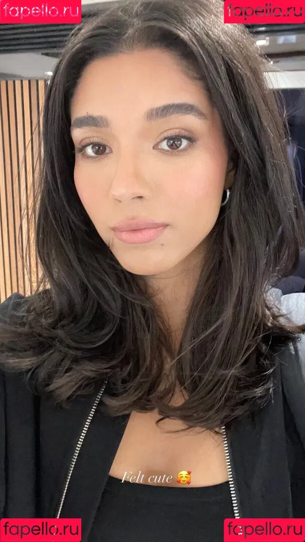 Yovanna Ventura / Yoventura / whoisyoventura Onlyfans Photo Gallery 