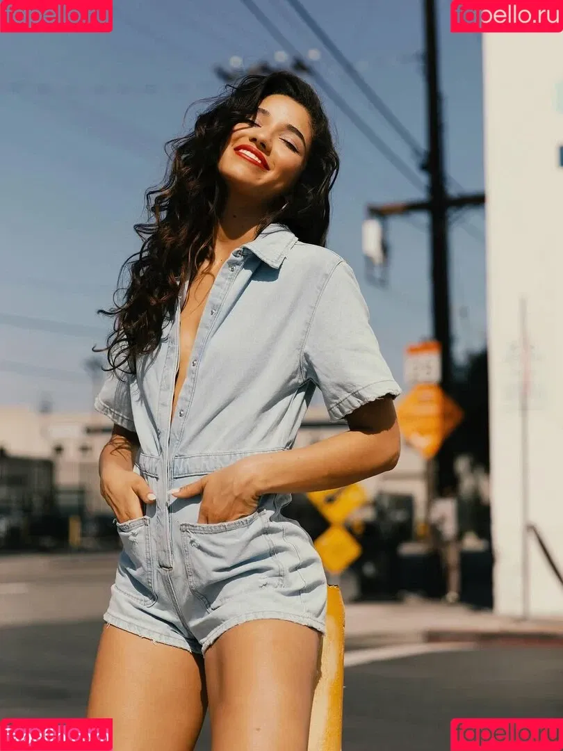 Yovanna Ventura / Yoventura / whoisyoventura Onlyfans Photo Gallery 