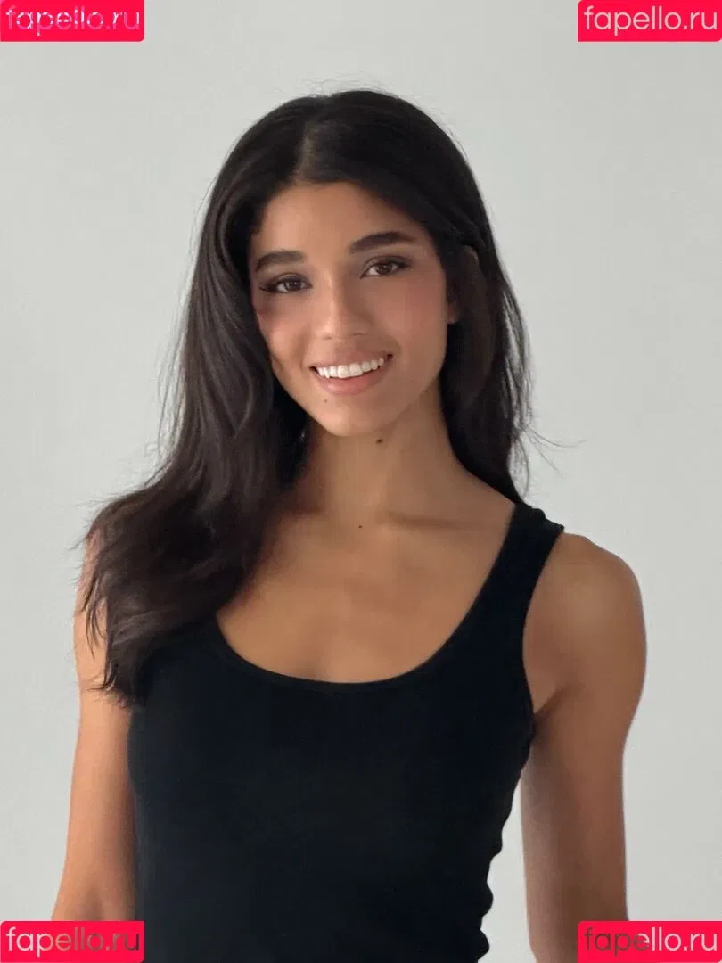 Yovanna Ventura / Yoventura / whoisyoventura Onlyfans Photo Gallery 