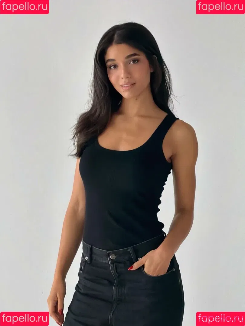 Yovanna Ventura / Yoventura / whoisyoventura Onlyfans Photo Gallery 