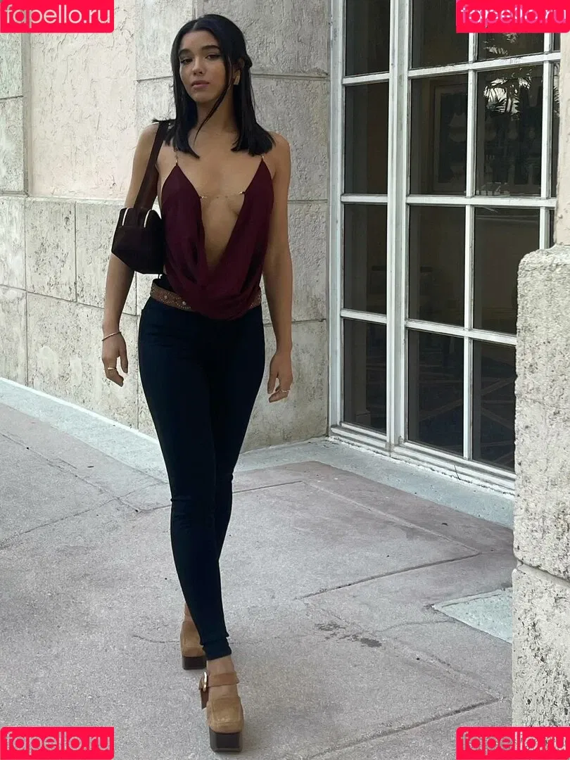 Yovanna Ventura / Yoventura / whoisyoventura Onlyfans Photo Gallery 